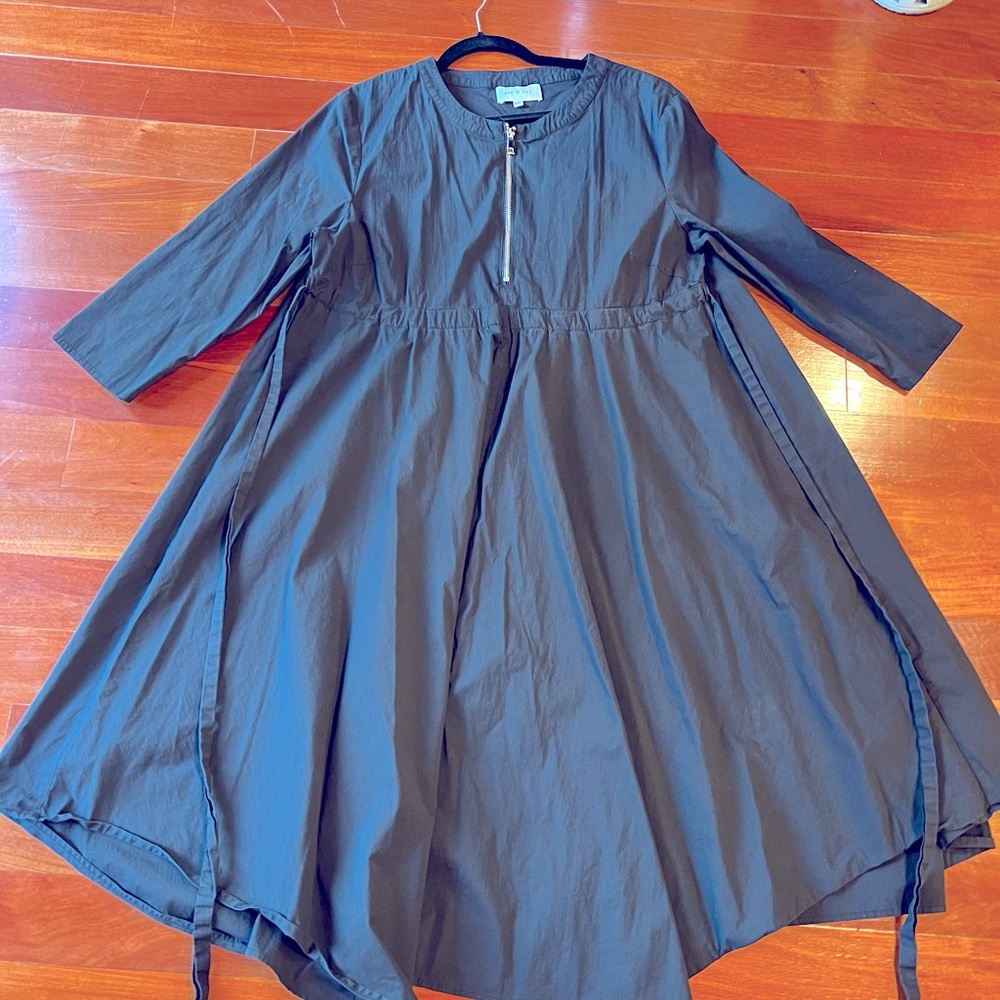 Eve and Abe maternity dress. 100% cotton lightweight perfect for summer.